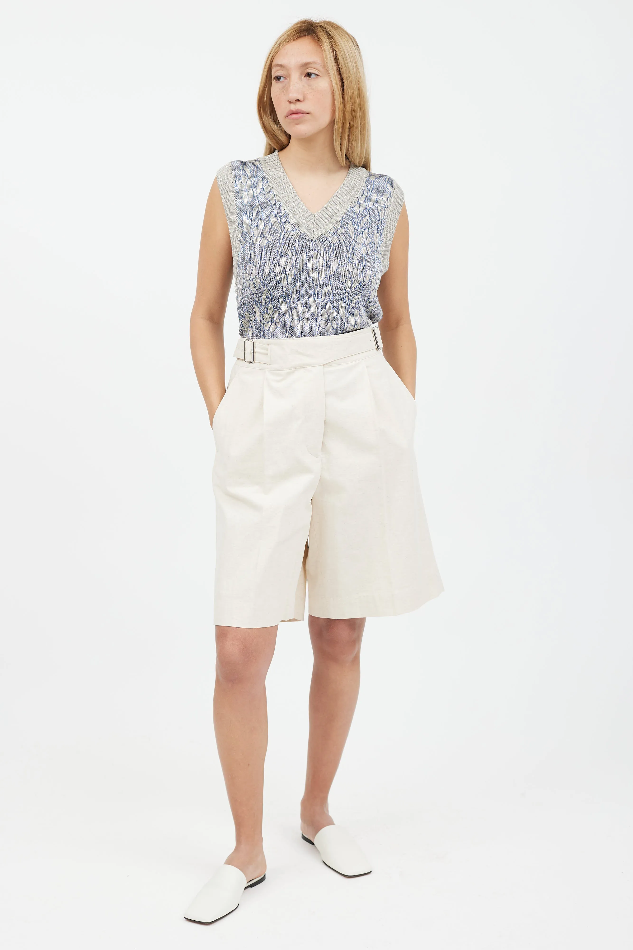 Beige Pleated Linen Short